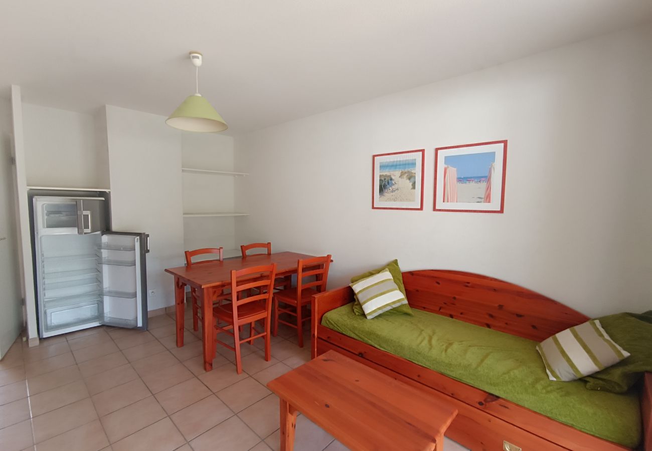 Appartement à Soulac-sur-Mer - Appartement dans résidence avec piscine - 4130