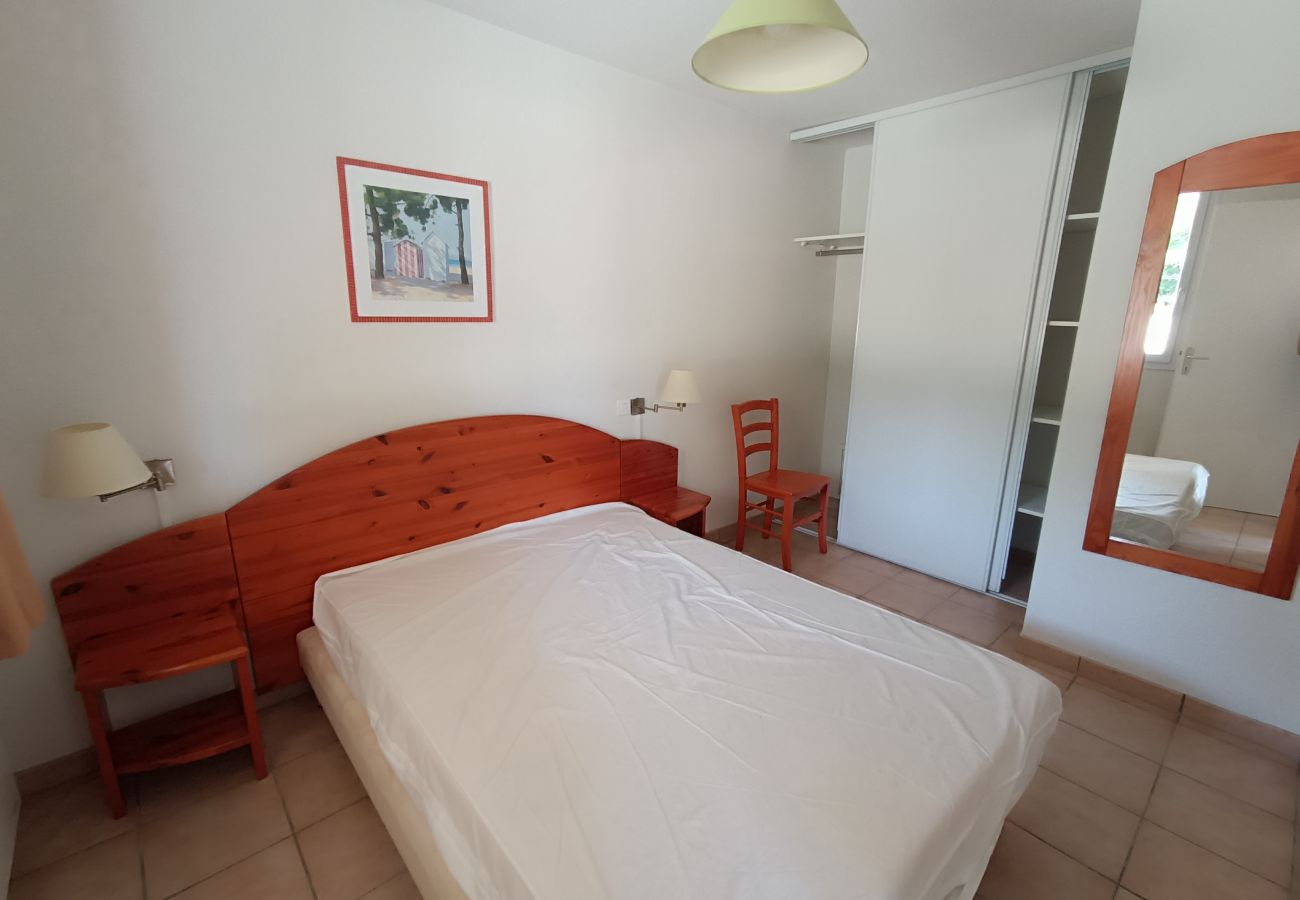 Appartement à Soulac-sur-Mer - Appartement dans résidence avec piscine - 4130