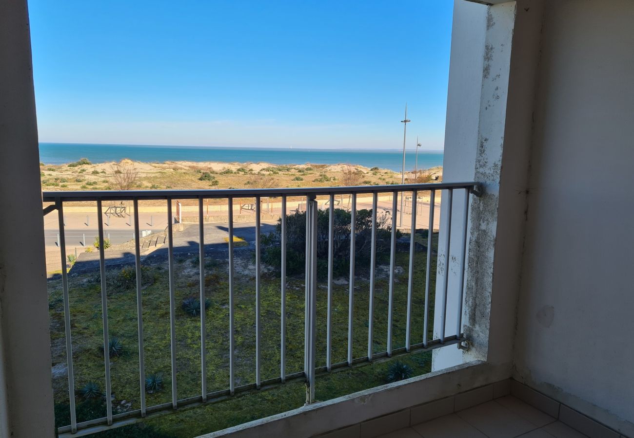 Appartement à Soulac-sur-Mer - Appartement avec vue sur l'océan - 3491