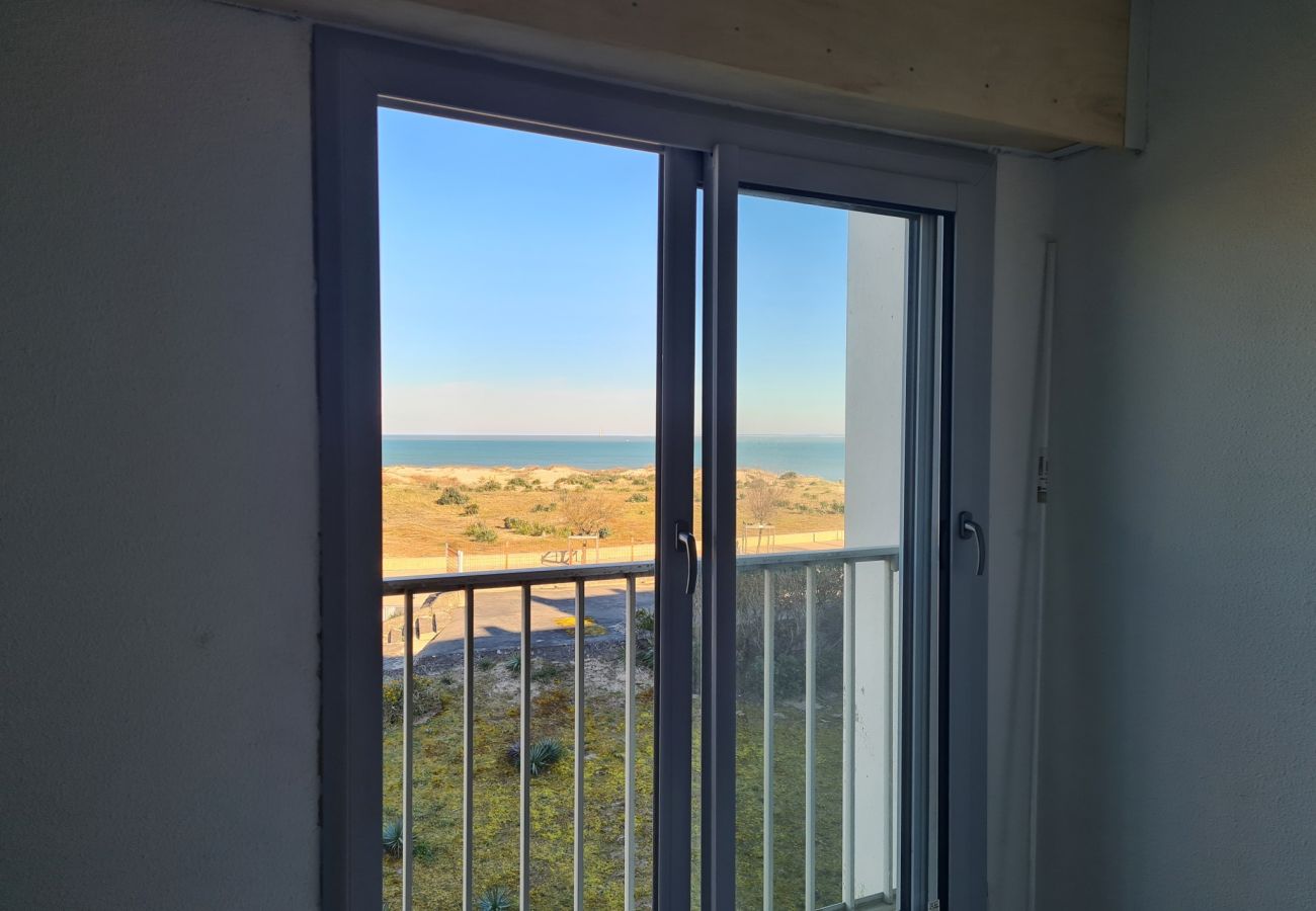 Appartement à Soulac-sur-Mer - Appartement avec vue sur l'océan - 3491