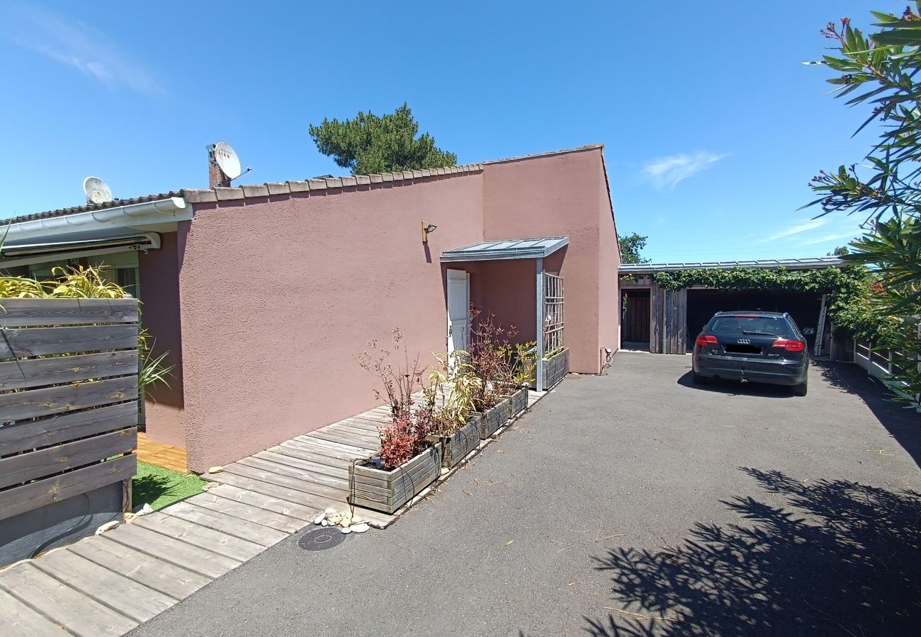 Maison mitoyenne à Soulac-sur-Mer - Maison mitoyenne dans un lotissement calme - 2027