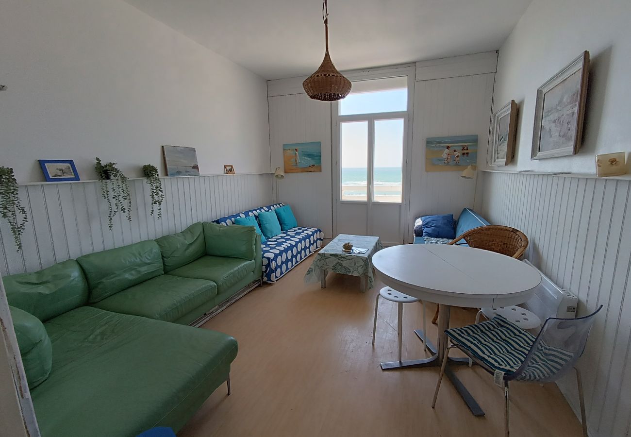Appartement à Soulac-sur-Mer - Appartement avec une magnifique vue mer - 0014